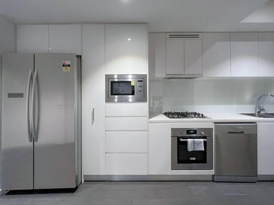 Amazing 2 Bedroom In Cbd! Brisbane Zewnętrze zdjęcie
